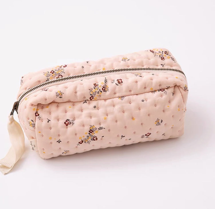 The Daily Drop Portable Travel Cosmetic Storage Bag