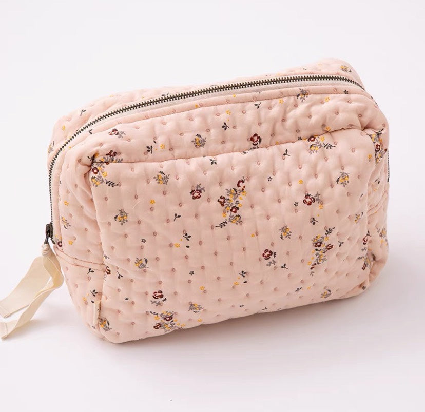 The Daily Drop Portable Travel Cosmetic Storage Bag